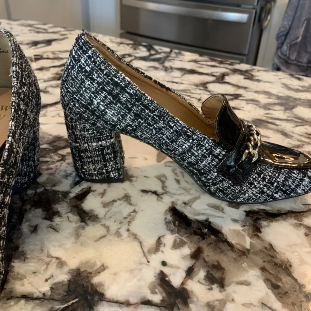Crown& Ivy buckle loafer heels.‎ Worn about 5x